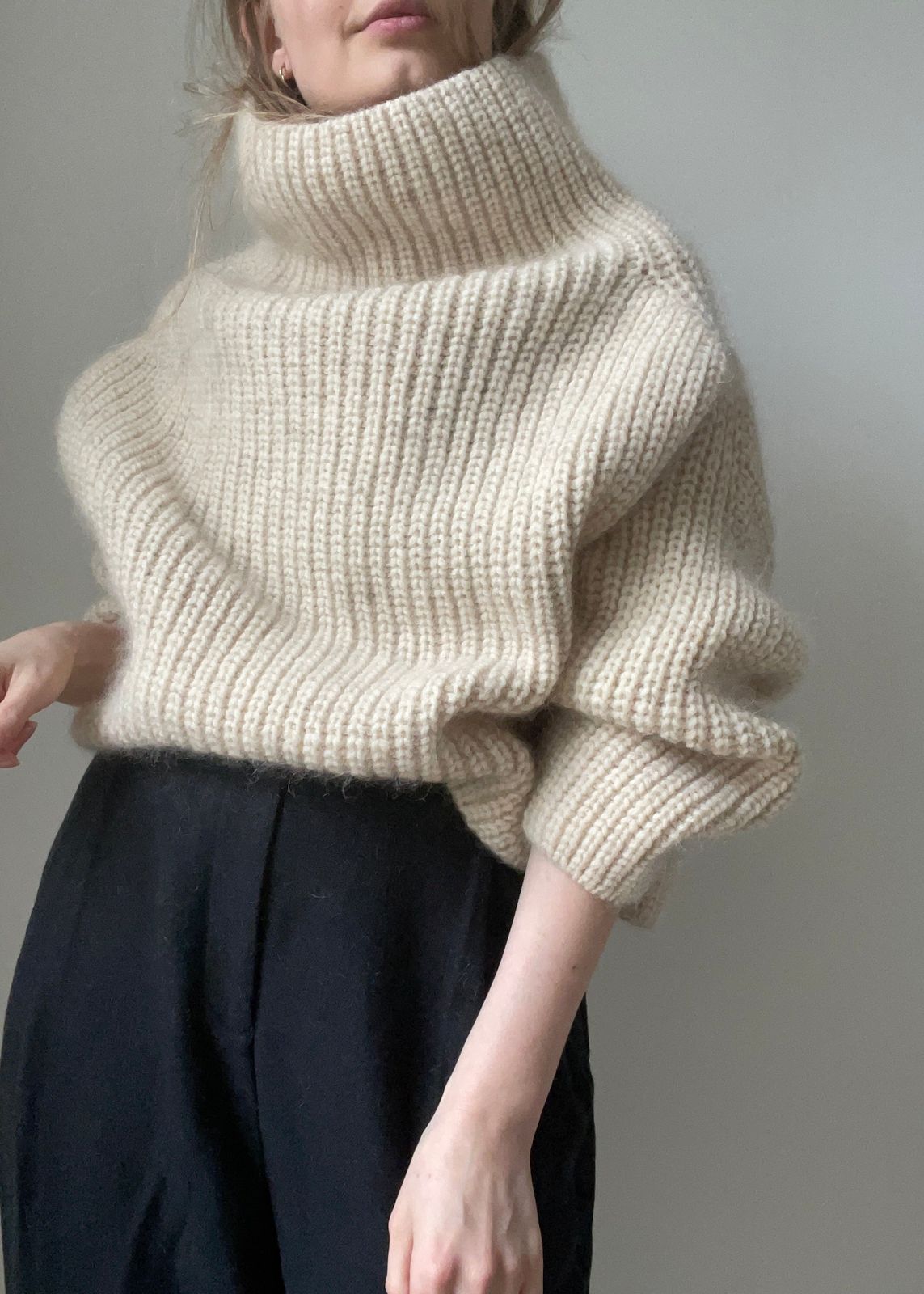 Gujo Sweater