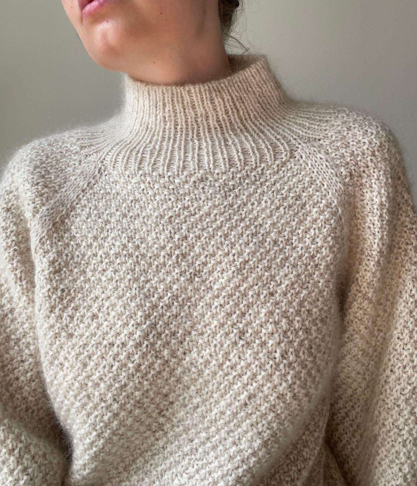 Ppoppo Sweater