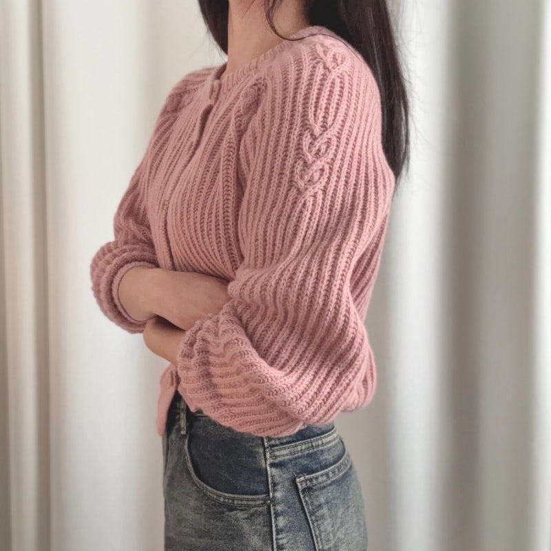 러브위브 가디건