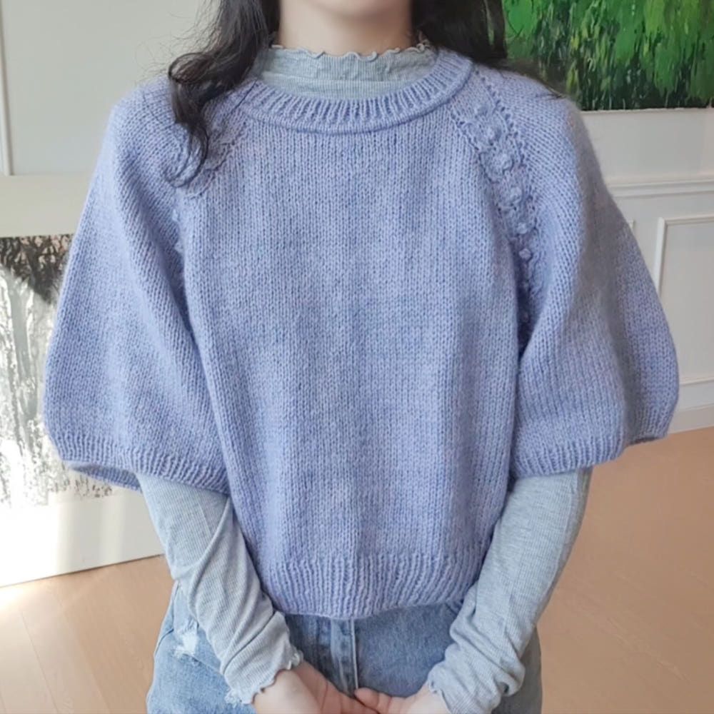 로즈 케이프 스웨터