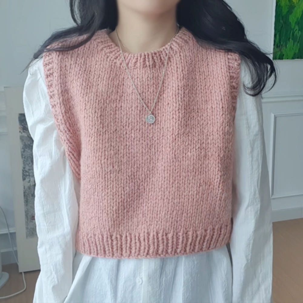 구르미 벌키 라운드넥 베스트