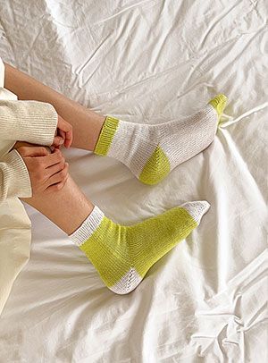 새틴 메리노 울 배색 양말