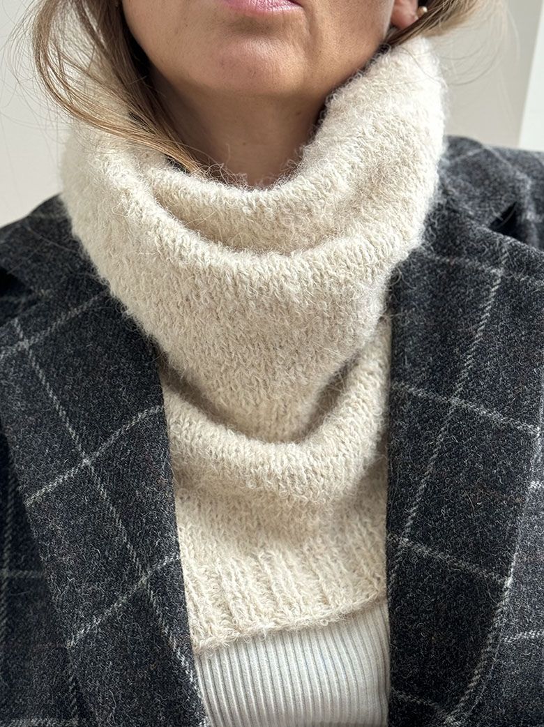 MERLE_LOOP_NECKWARMER