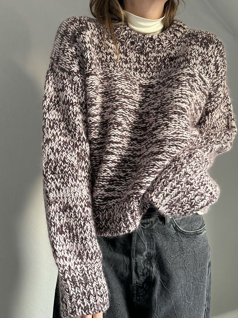 TRIO_LOOP_SWEATER