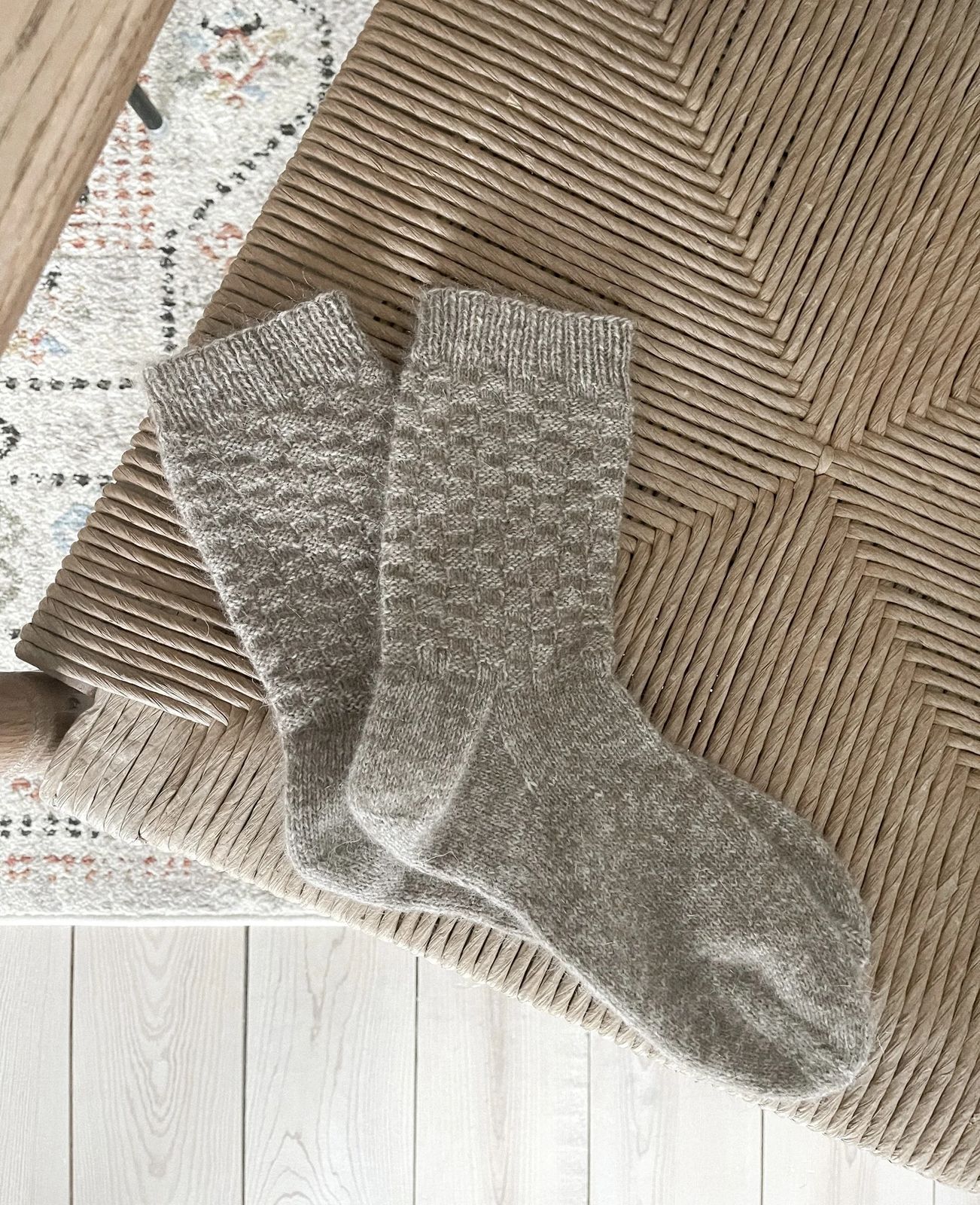 Postcard Socks