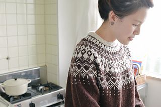 셰틀랜드 울 배색 스웨터