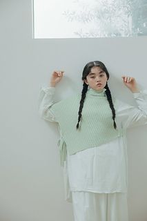 비대칭 터틀 케이프