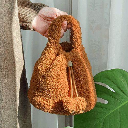 셜리 시어링 버킷백