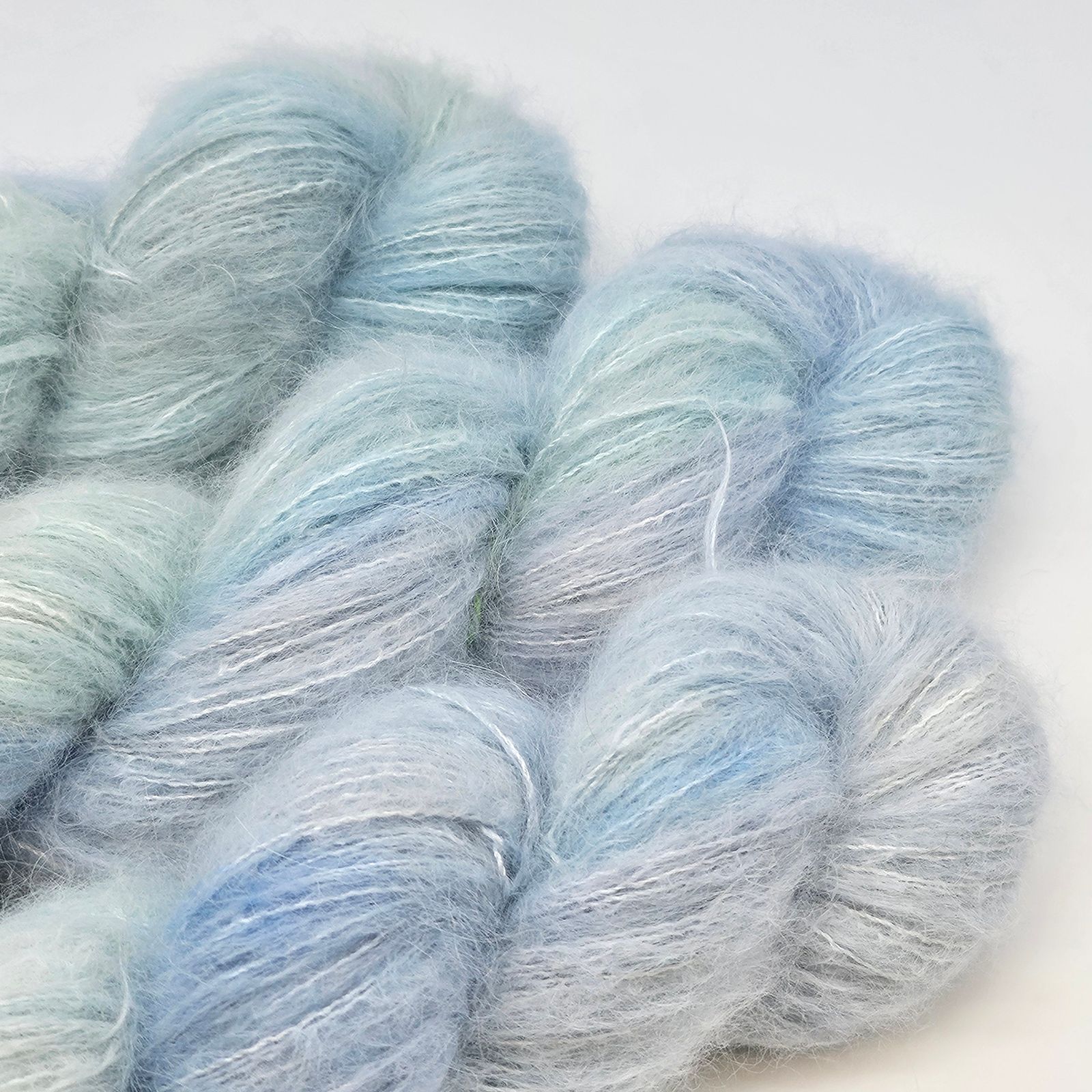 요쿨살론 Suri Silk