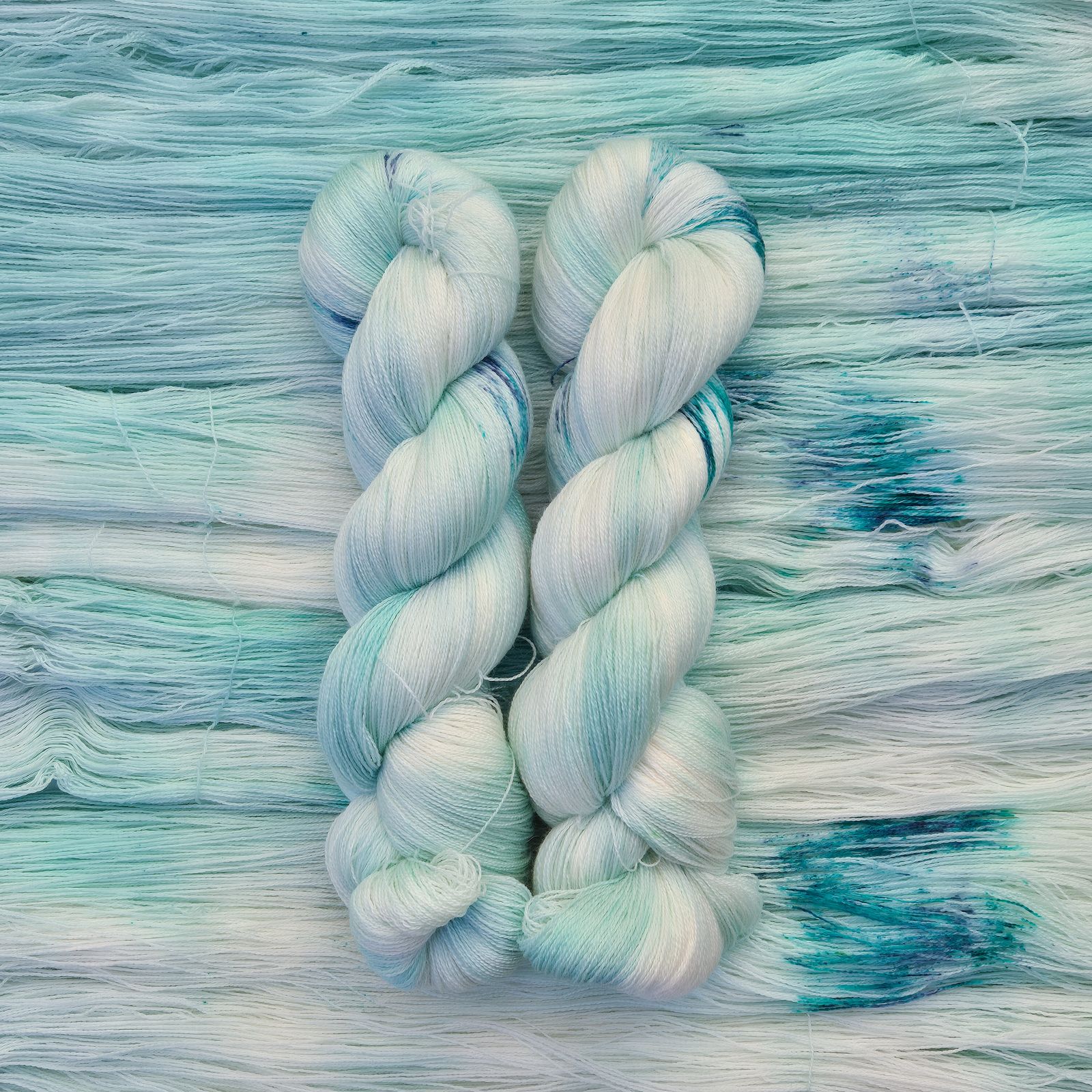 포레스트허브 Lace