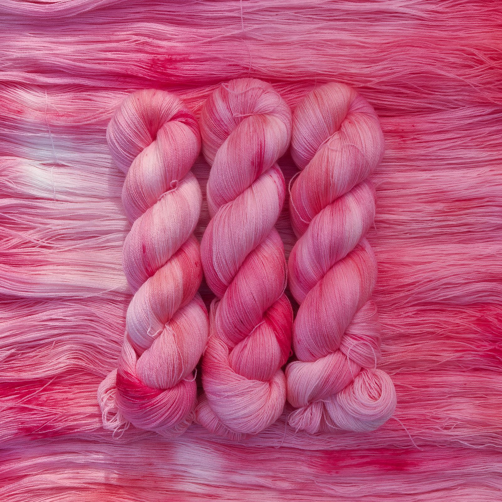 러브포션 Lace