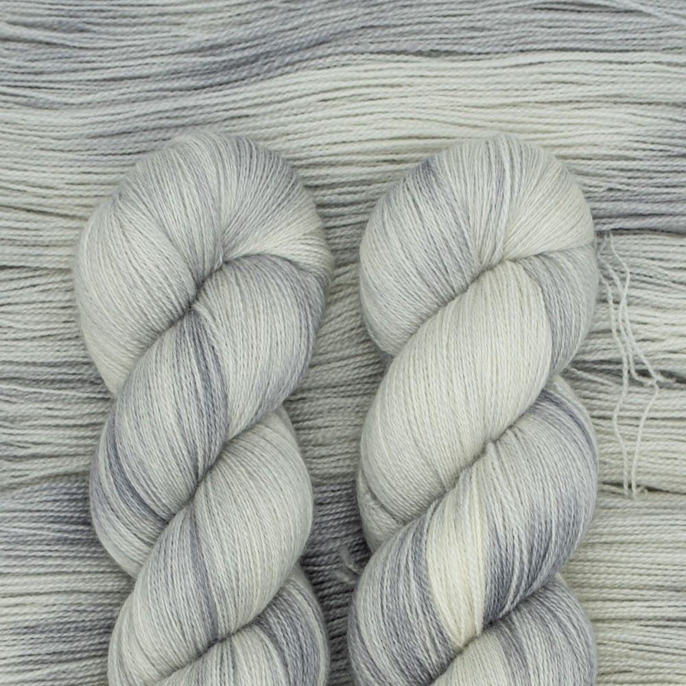 라이트그레이 Lace