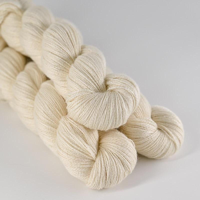 Deluxe Lace